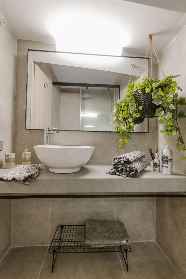 Manolis Loft Apartment, Rhodes Town Rhodes City Exterior photo